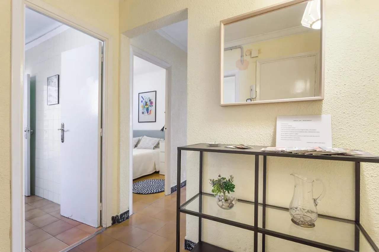 Apartament Apartamento Con Encanto, Luminoso Y Tranquilo L’Hospitalet de Llobregat