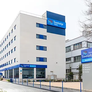 Travelodge Barcelona Fira Szálloda